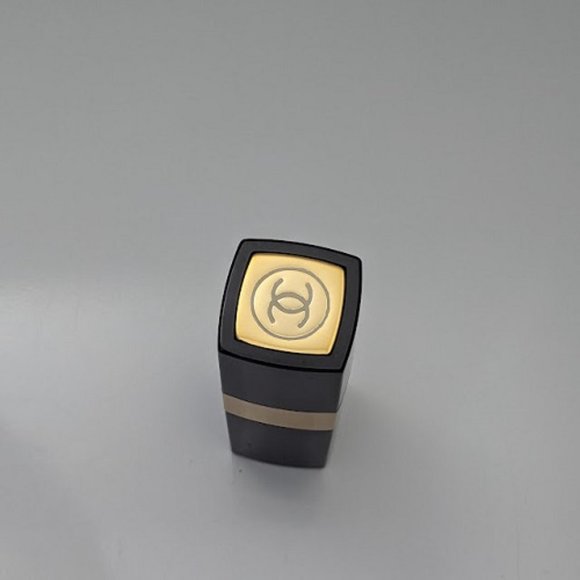 Chanel No5 Spray Cologne 1.5 oz - Picture 2 of 4